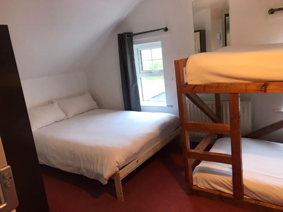 Finn Mccools Giants Causeway Hostel Bushmills Exteriör bild