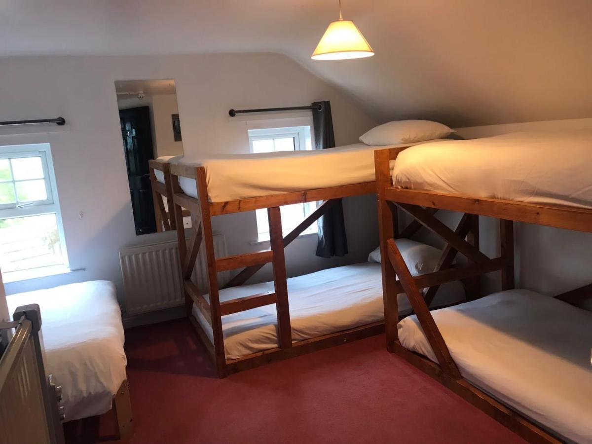 Finn Mccools Giants Causeway Hostel Bushmills Exteriör bild