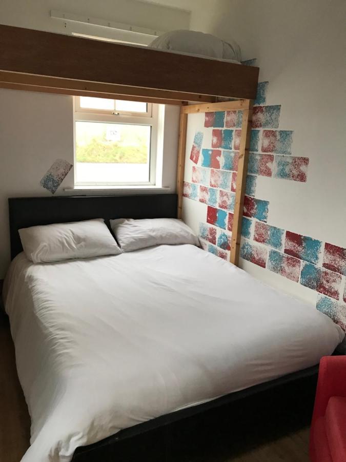 Finn Mccools Giants Causeway Hostel Bushmills Exteriör bild