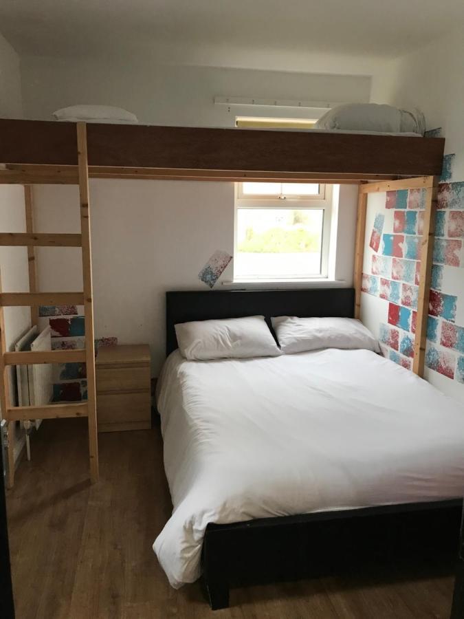 Finn Mccools Giants Causeway Hostel Bushmills Exteriör bild